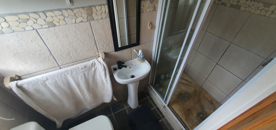 4 Bedroom Property for Sale in Linkside Western Cape